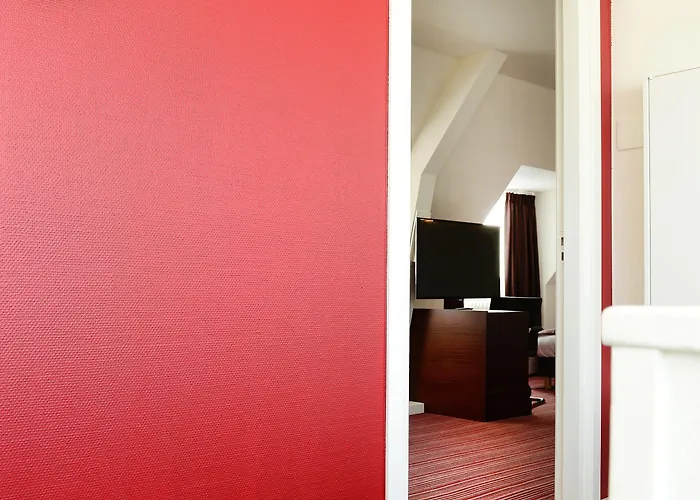 Hotell Amrath Ducasque 4*