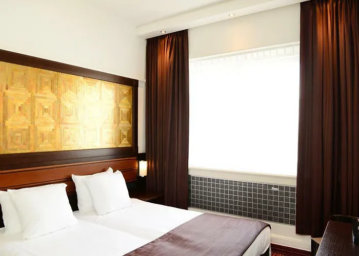 Hotell Amrath Ducasque 4*