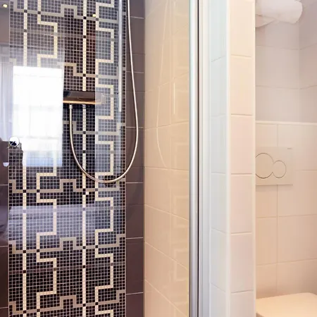 Hotel Amrath Ducasque 4*